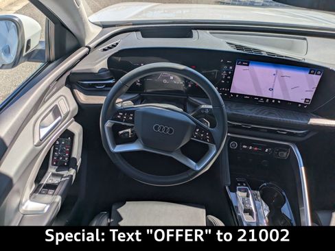 Certified 2025 Audi Q5 Prestige image 16