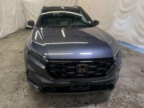 Used 2023 Honda CR-V Sport Touring image 3
