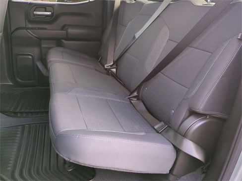 Certified 2025 Chevrolet Silverado 1500 Custom w/ LPO, Dark Essentials Package image 24