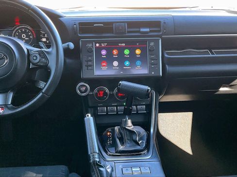 Certified 2023 Toyota GR86 image 7
