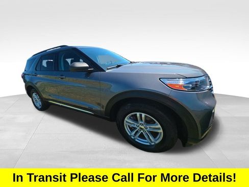 Used 2021 Ford Explorer XLT w/ Equipment Group 202A AWD/4WD image 3