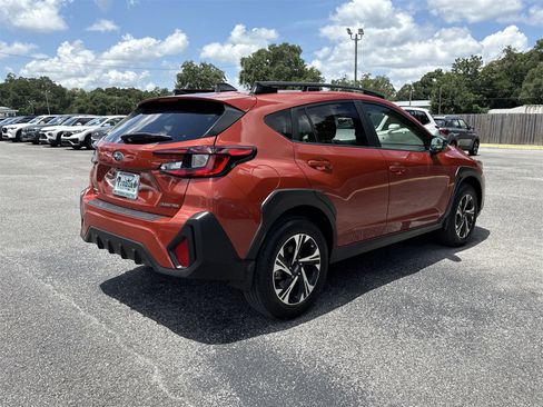 Used 2024 Subaru Crosstrek 2.0i Premium image 5