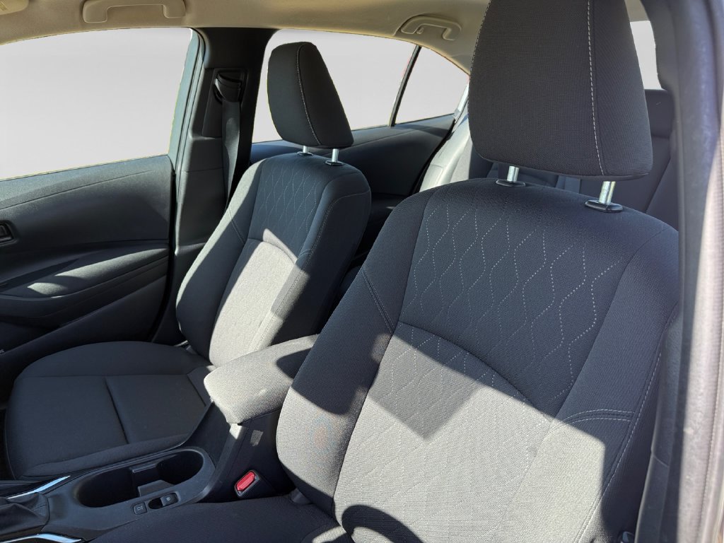 Used 2024 Toyota Corolla LE FWD image 23