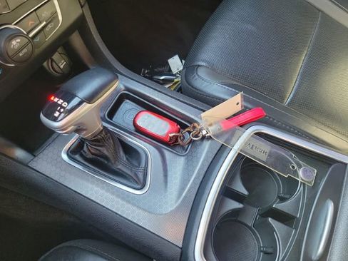 Used 2018 Dodge Charger GT image 19