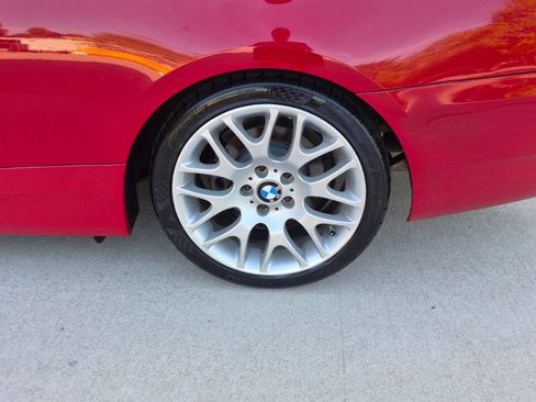 Used 2009 BMW 328i Convertible image 17