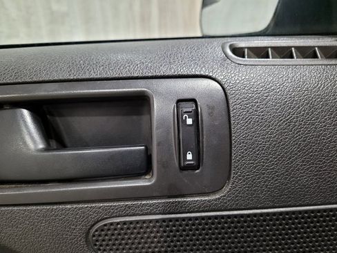 Used 2013 Ford Mustang Convertible image 32