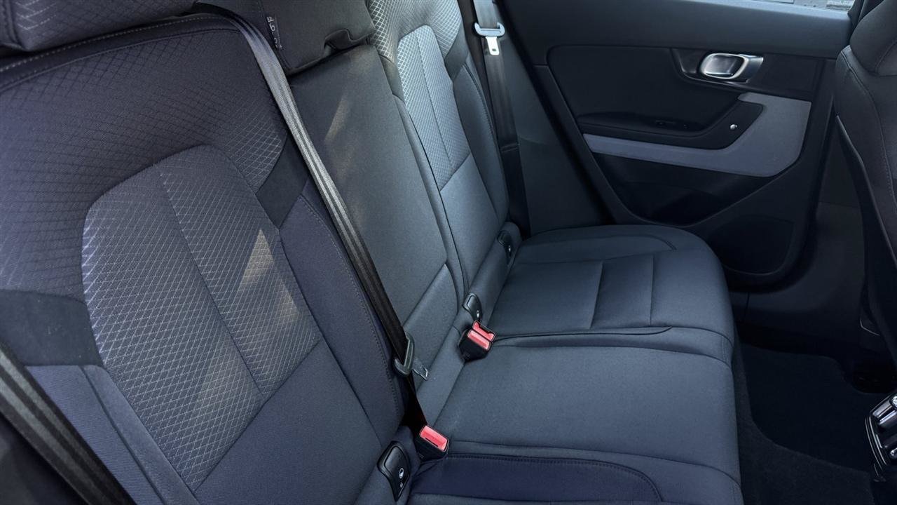 Used 2023 Polestar Polestar 2 FWD image 37