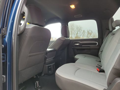 Used 2024 RAM 2500 Big Horn w/ Bed Utility Group image 18