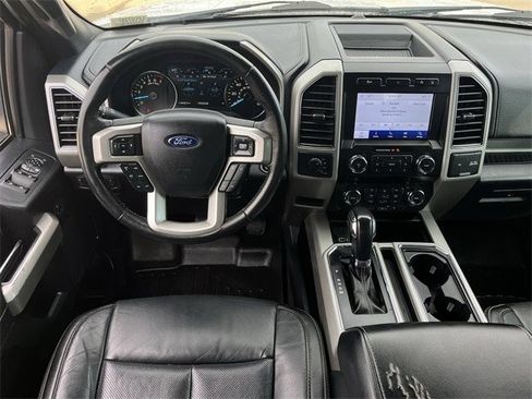 Used 2020 Ford F150 Lariat image 12