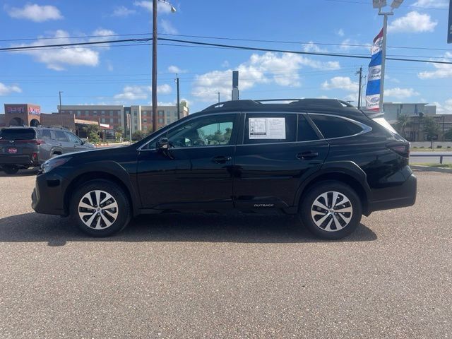Used 2025 Subaru Outback Premium AWD/4WD image 5
