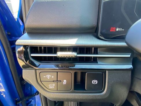 Certified 2026 Kia Sportage X-Line w/ X-Line Technology Package AWD/4WD image 12