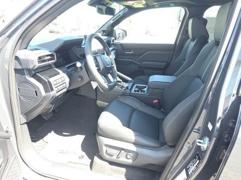 New 2026 Toyota 4Runner Limited AWD/4WD image 8