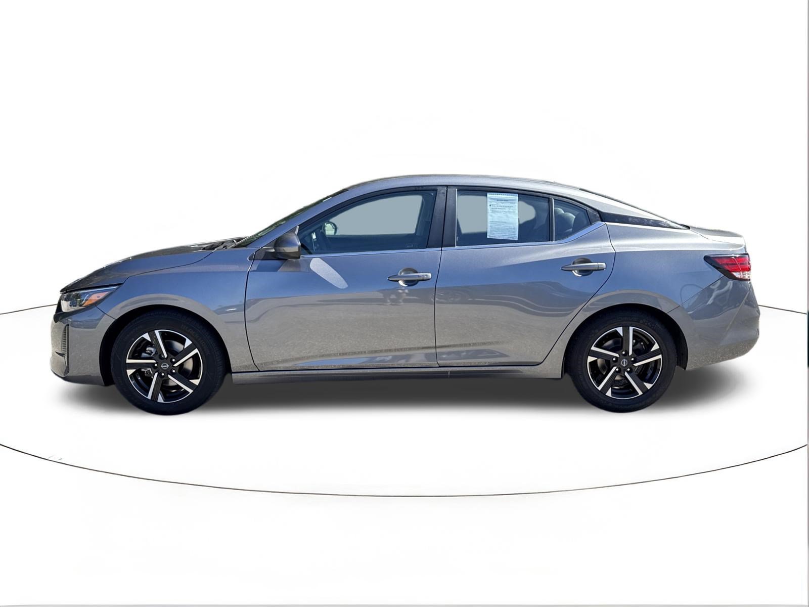 Used 2024 Nissan Sentra SV FWD image 6