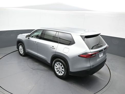 Certified 2025 Toyota Grand Highlander AWD image 41