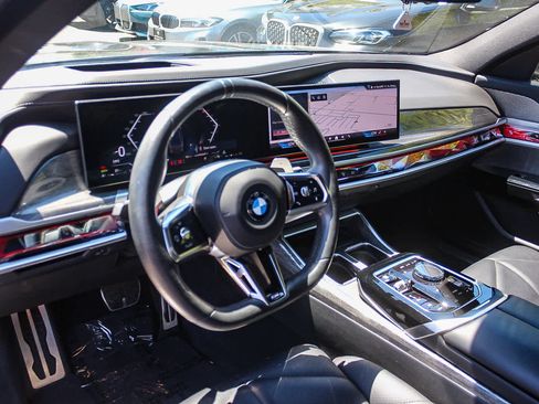 Certified 2023 BMW 740i RWD image 17