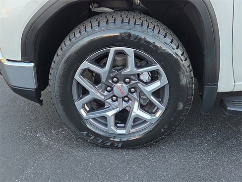 Certified 2023 GMC Sierra 1500 SLT w/ SLT Premium Package image 6