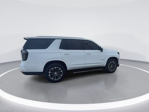 Used 2026 Chevrolet Tahoe LT w/ Comfort Package AWD/4WD image 12