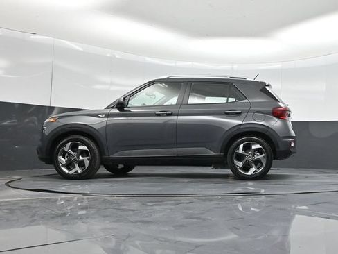 Used 2024 Hyundai Venue SEL FWD image 47