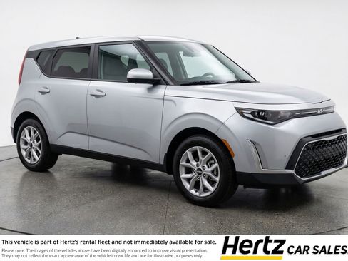 Used 2025 Kia Soul LX w/ LX Technology Package image 1