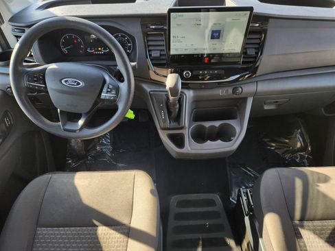 Used 2023 Ford Transit 350 XLT image 26