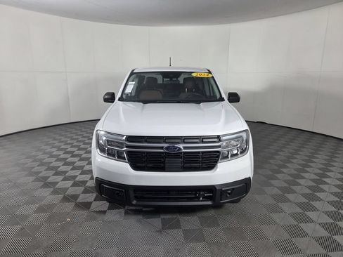 Used 2024 Ford Maverick Lariat FWD image 4