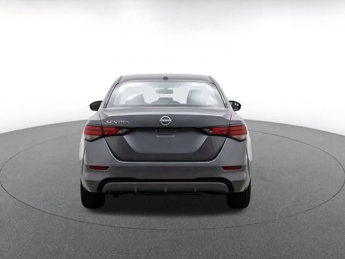 Used 2025 Nissan Sentra SV FWD image 8