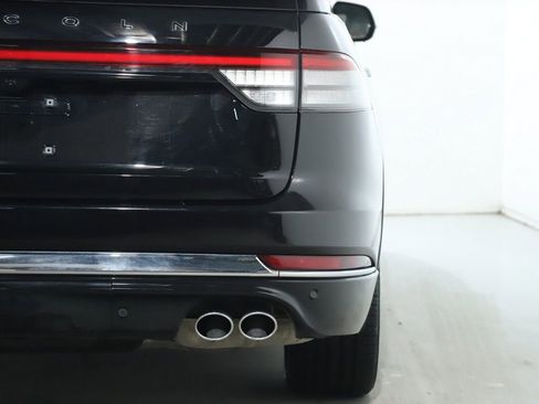 Certified 2025 Lincoln Aviator Black Label image 54