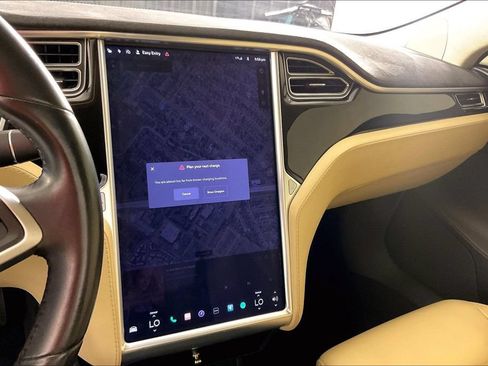 Used 2015 Tesla Model S 70D AWD/4WD image 18