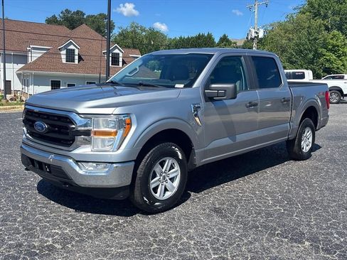 Used 2022 Ford F150 XLT AWD/4WD image 3