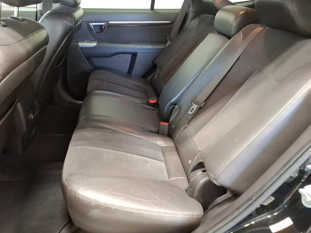 Used 2010 Hyundai Santa Fe AWD SE image 19