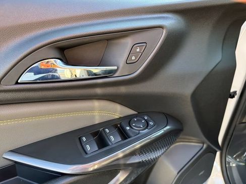 New 2026 Chevrolet Trax ACTIV w/ Driver Confidence Package FWD image 23