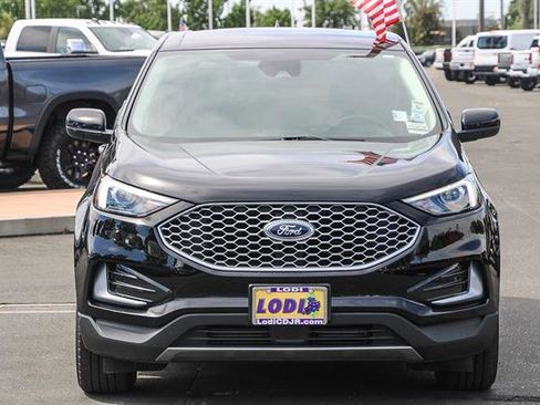Used 2024 Ford Edge SEL image 6