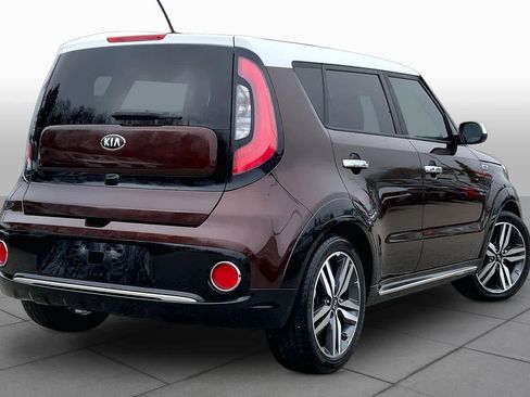 Used 2017 Kia Soul + FWD image 13