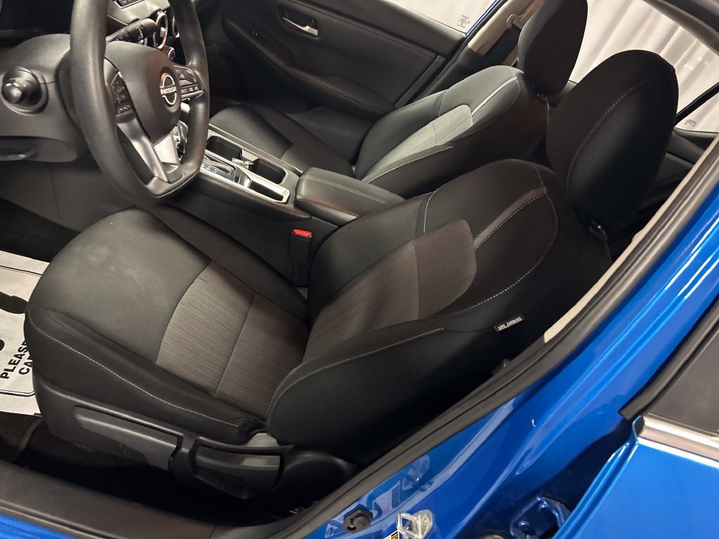 Used 2025 Nissan Sentra SV FWD image 10
