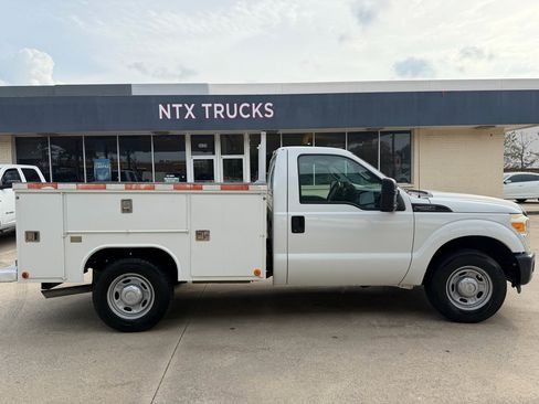 Used 2014 Ford F250 XL image 6