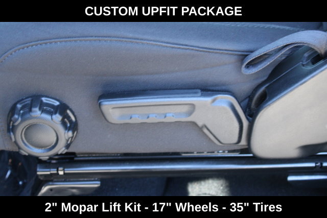 Used 2023 Jeep Gladiator Sport AWD/4WD image 47