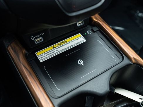 Used 2020 Honda CR-V Touring image 31
