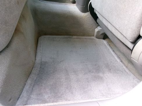 Used 2003 Nissan Maxima GXE FWD image 29