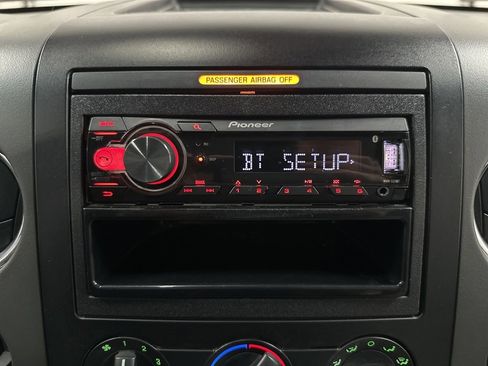 Used 2007 Ford F150 XLT image 29