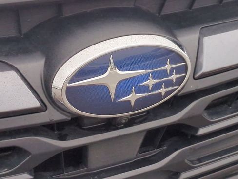 Used 2023 Subaru Outback Touring image 11