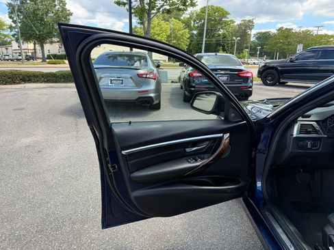 Used 2016 BMW 340i Sedan RWD image 6
