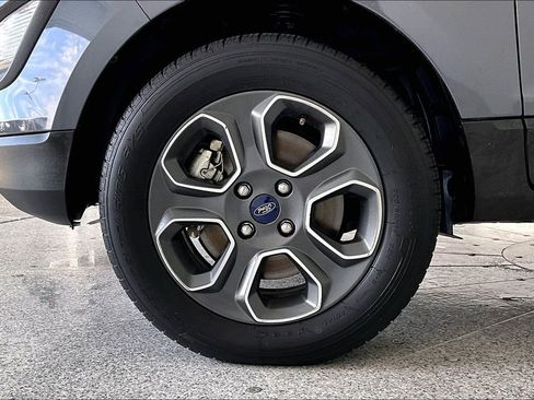 Used 2021 Ford EcoSport S image 11