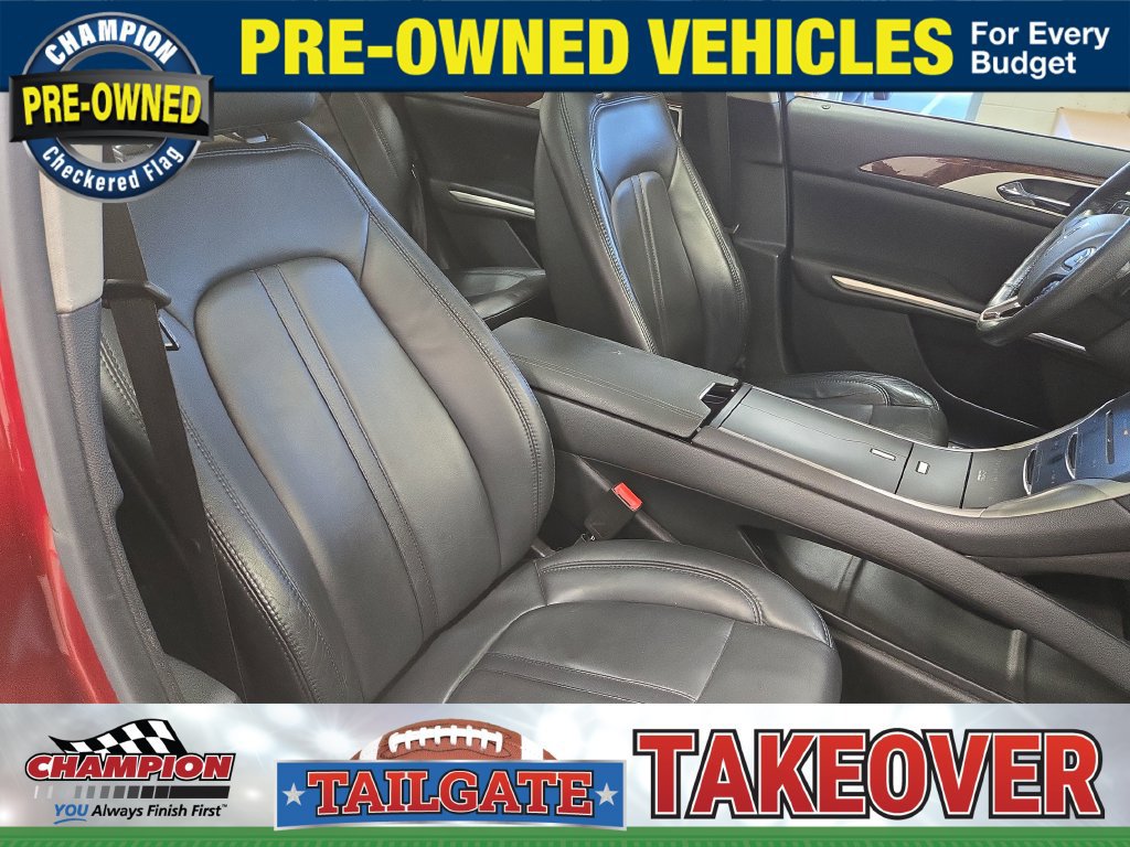 Used 2014 Lincoln MKZ w/ Equipment Group 101A Select FWD image 26
