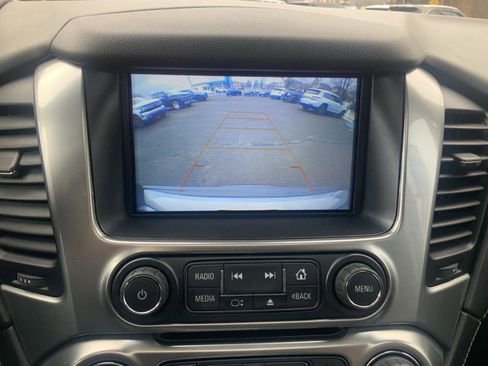 Used 2020 Chevrolet Tahoe LT w/ Luxury Package image 23