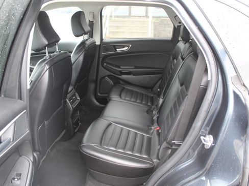 Used 2024 Ford Edge SEL w/ Convenience Package AWD/4WD image 17