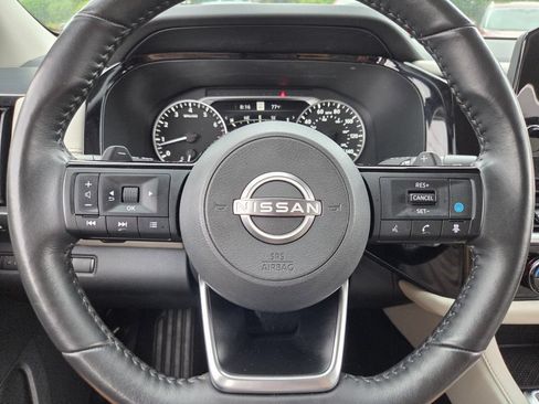 Used 2022 Nissan Pathfinder SL FWD image 24