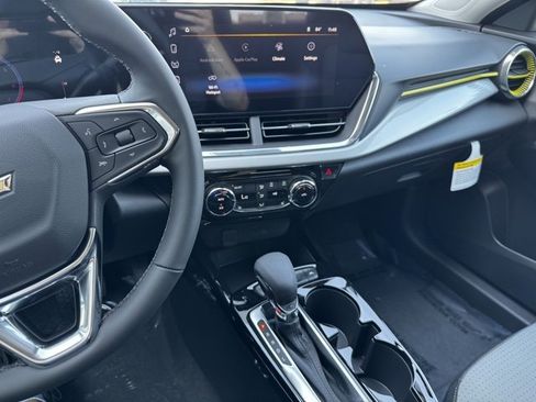 New 2026 Chevrolet Trax LT w/ Driver Confidence Package image 13