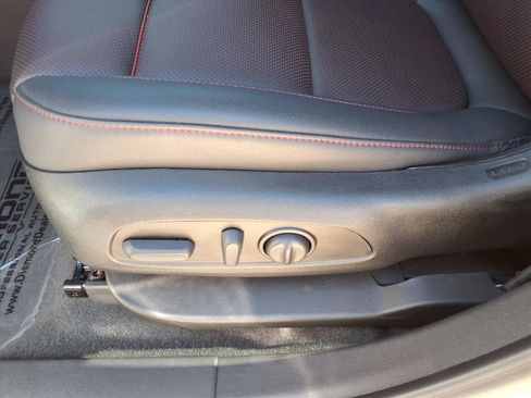 Used 2022 Chevrolet Blazer RS image 21