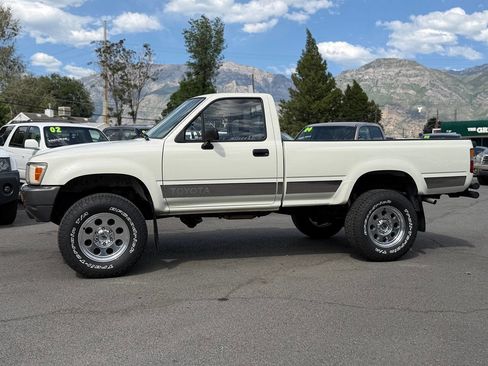 Used 1989 Toyota Pickup Deluxe AWD/4WD image 67