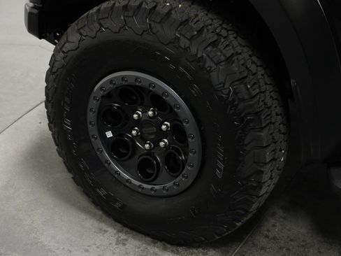 Used 2025 Ford F150 Raptor AWD/4WD image 10